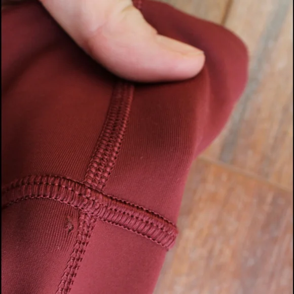 Lululemon pace rival crops full on luxtreme 22 inch - Picture 6 of 6